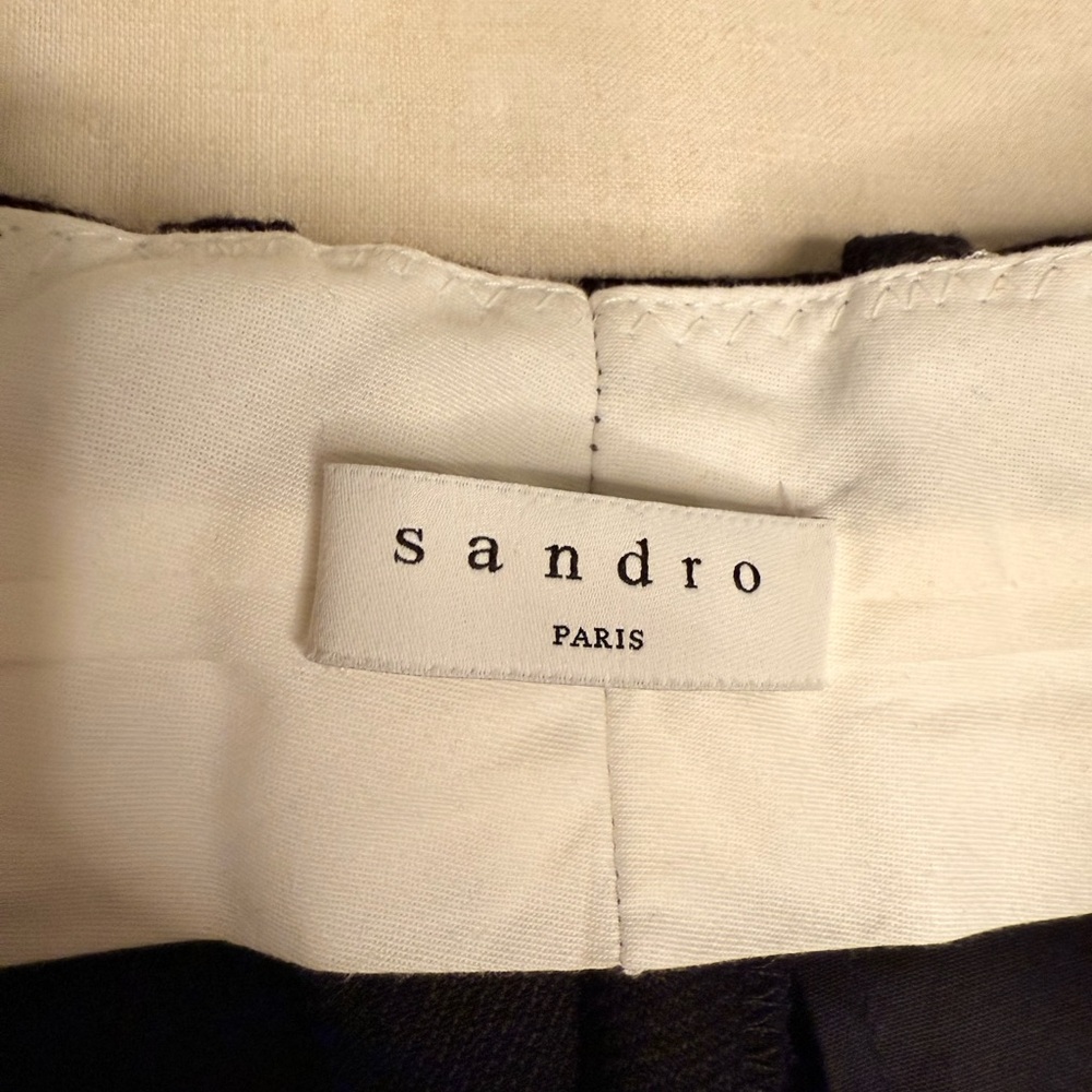 Sandro Paris Elegant Black Women's Pantsuit wool/ acrylic blend size40 - Picture 4 of 13